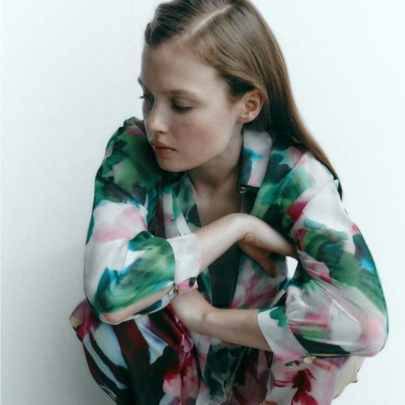 SOLD Zara Flowing Green Pink Floral Sheer Long Sleeve Blouse Small - Picture 2 of 16